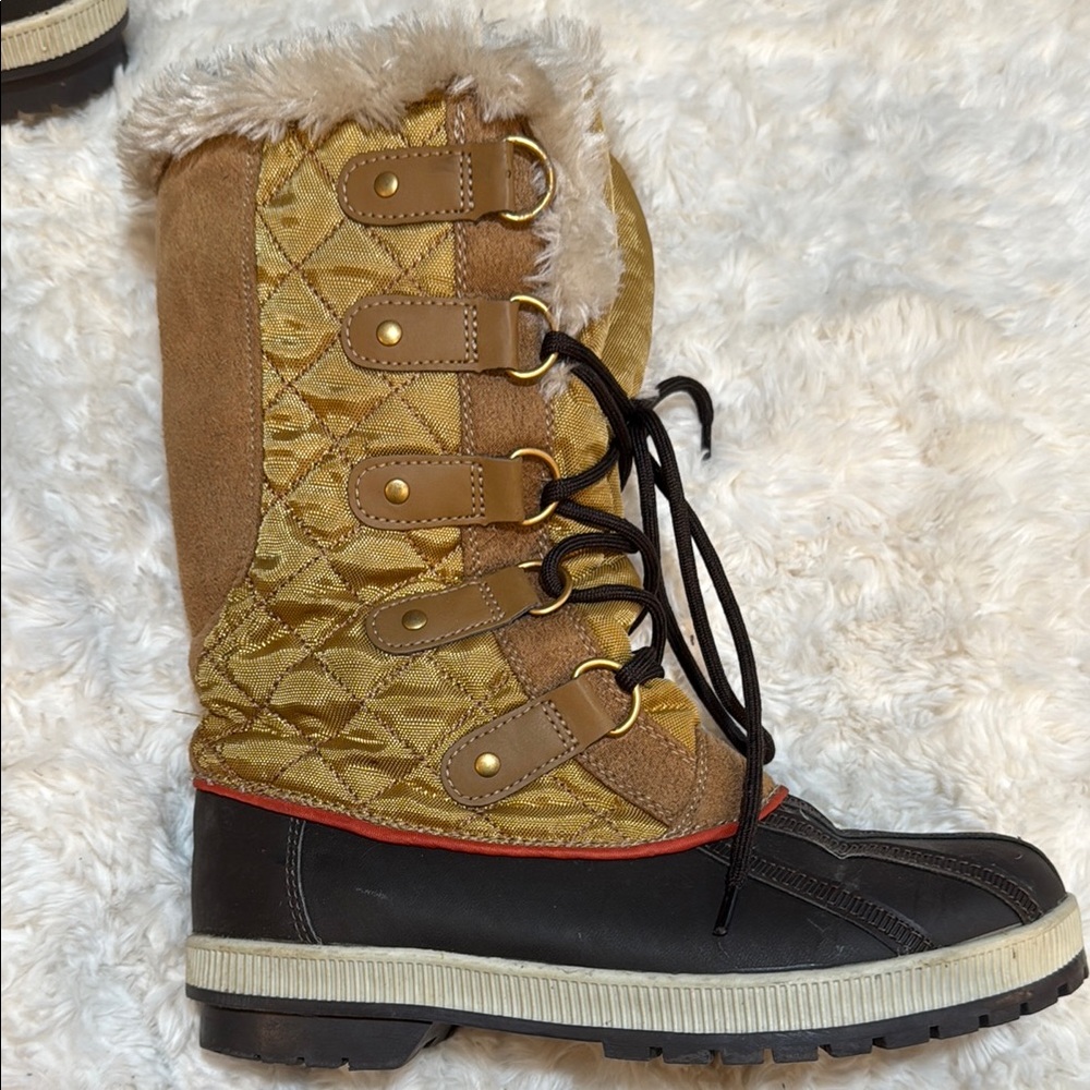 Totes Tan and Black Winter Rain Boots with Suede Upper